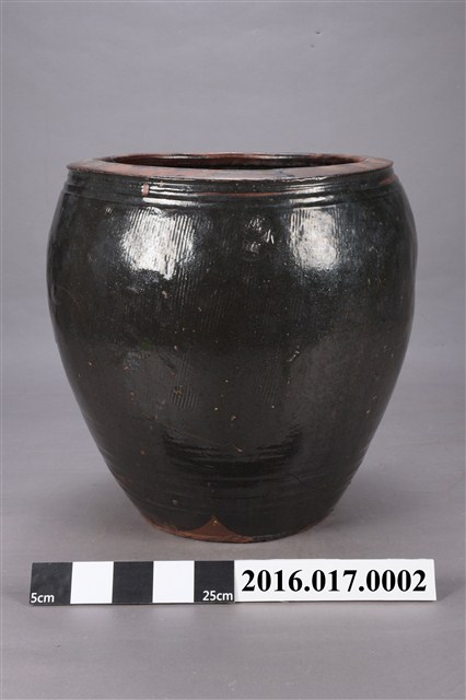 水里成興製水缸