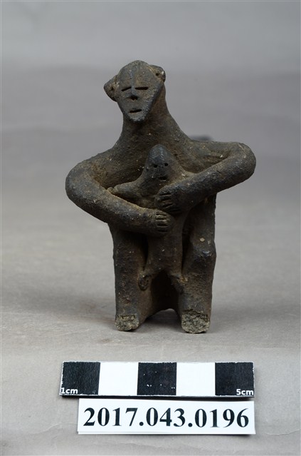 達悟族親子陶偶