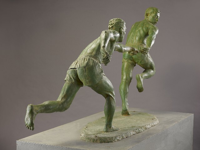 藏品:跑道上的(2)張圖片