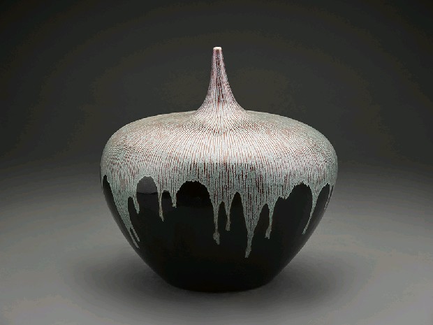 藏品:新釉里紅瓶的(1)張圖片