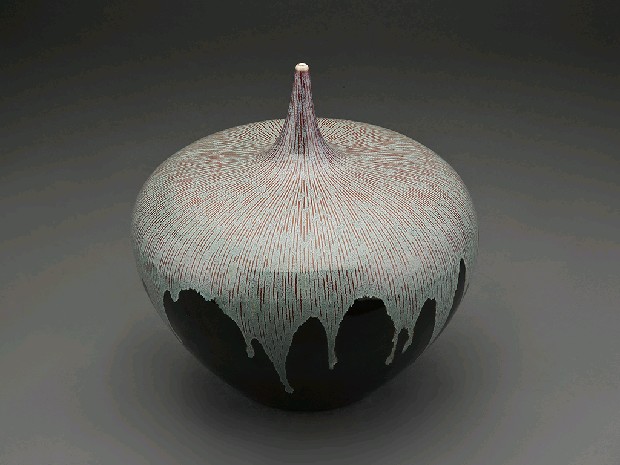 藏品:新釉里紅瓶的(3)張圖片