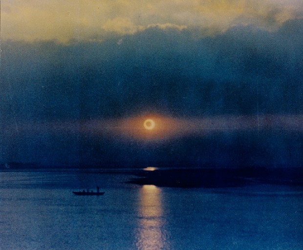 藏品:落日環蝕漁舟的(1)張圖片