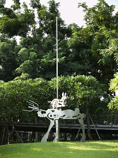 藏品:平面穿透立體迴旋的(1)張圖片