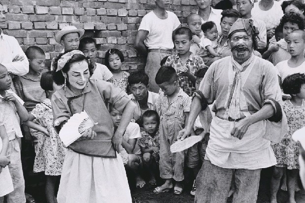 藏品:街頭賣藝(No.60)的(1)張圖片