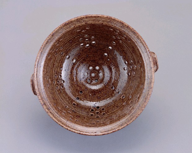 藏品:鏤空雙耳碗的(3)張圖片