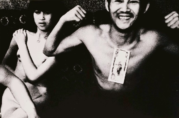 藏品:醉巡系列之一-鈔票與女人的(1)張圖片