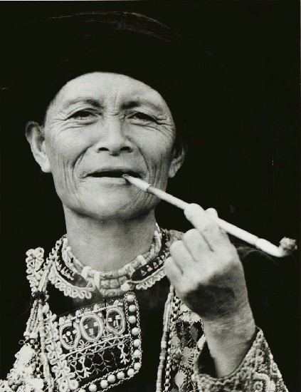 藏品:排灣族老婦的(1)張圖片