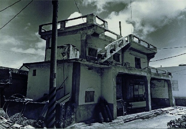 藏品:廢墟迷走II:遠離家園的(9)張圖片