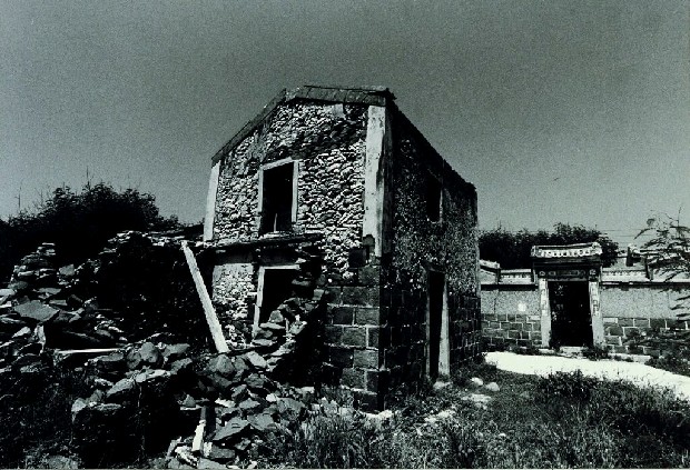 藏品:廢墟迷走II:遠離家園的(26)張圖片