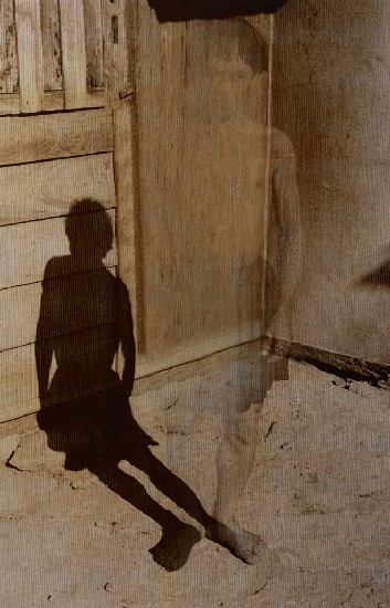 藏品:隱形計畫之生活中的影子族系列的(6)張圖片