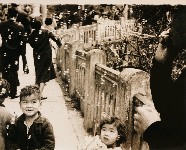 藏品:小孩與泡泡的(1)張圖片