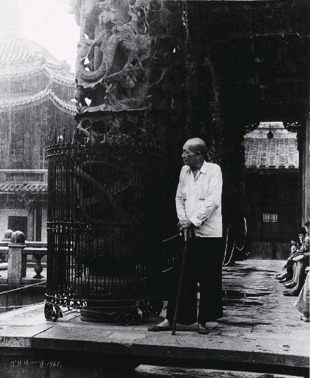 藏品:龍山寺系列-驟雨的(1)張圖片