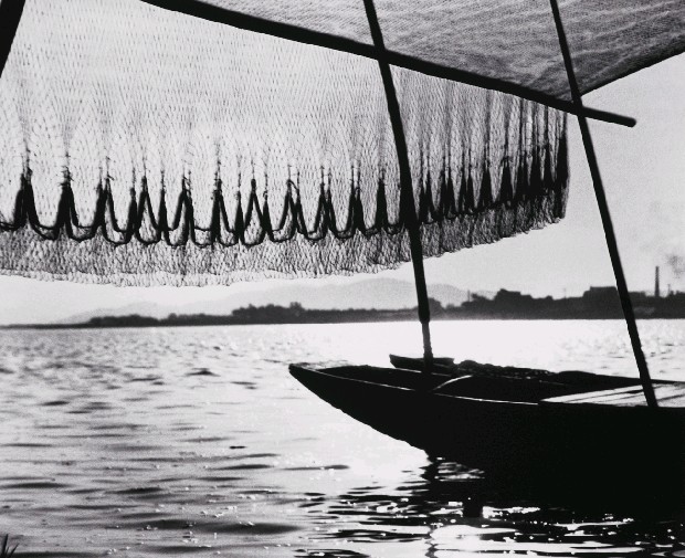 藏品:曬漁網的(1)張圖片