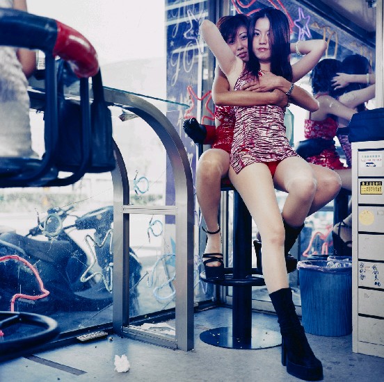 藏品:檳榔西施系列-16的(1)張圖片