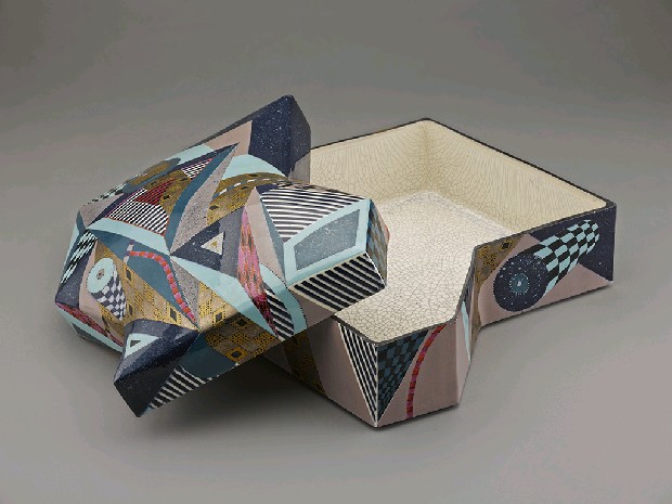 藏品:鋸齒狀有蓋盒的(4)張圖片