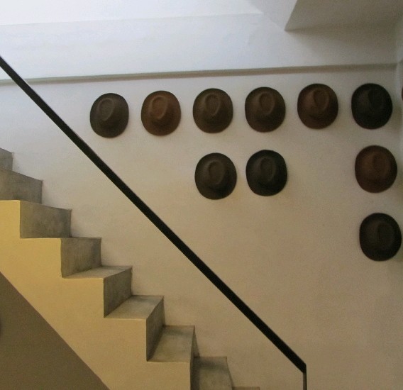 藏品:旅次-帽子的(1)張圖片