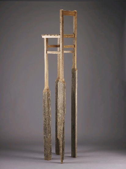 藏品:柱子椅子的(2)張圖片