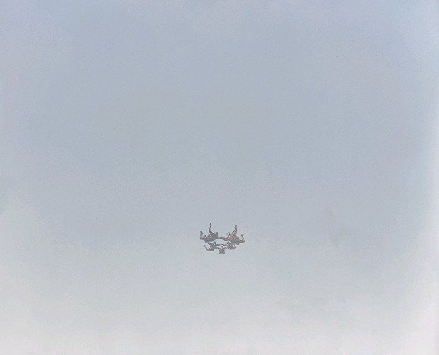 藏品:Things in the Air-1的(1)張圖片
