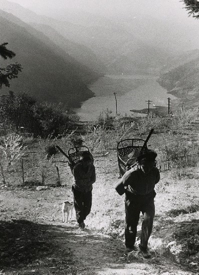 藏品:高山古情-出耕  碧湖的(1)張圖片