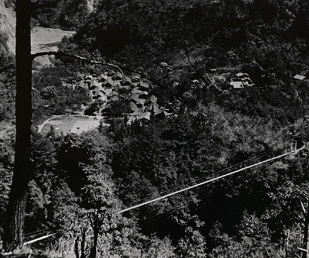 藏品:高山古情-現在已沉在德基水庫的佳陽舊部落的(1)張圖片