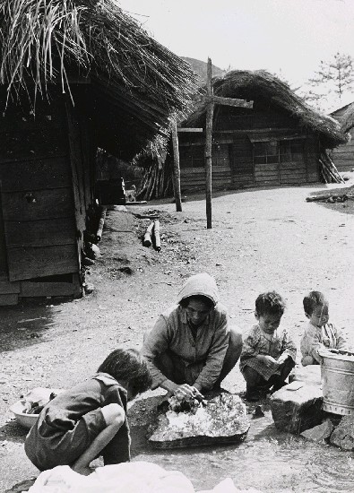 藏品:高山古情-浣衣的村婦的(1)張圖片