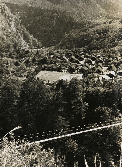 藏品:高山古情-現在已沉在德基水庫的佳陽舊部落的(1)張圖片