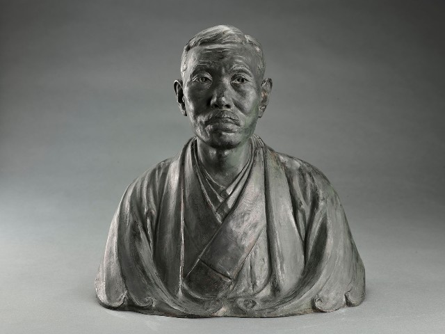 藏品:山本悌二郎像(石膏複製)的(1)張圖片