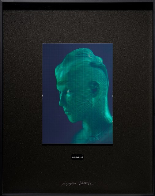 藏品:夏娃克隆肖像的(3)張圖片