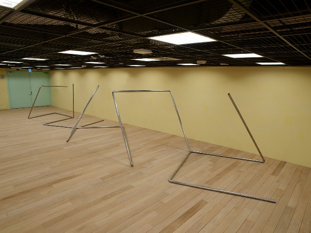 藏品:Moving Freely in All Directions (2023 Remake)的(1)張圖片