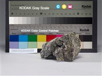 呂宋銅礦(luzonite)藏品圖，第1張