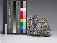 黃鐵礦(pyrite)藏品圖，第1張