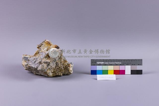 黏土化安山岩藏品圖，第3張