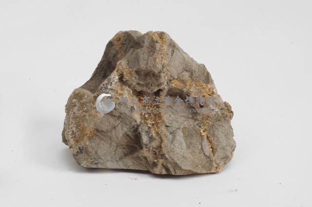 人造金礦石藏品圖，第1張