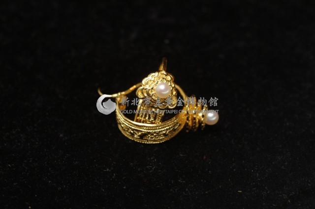 牡丹明珠金耳環一對藏品圖，第1張