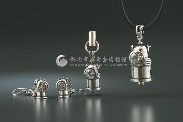 明燈藏品圖，第1張