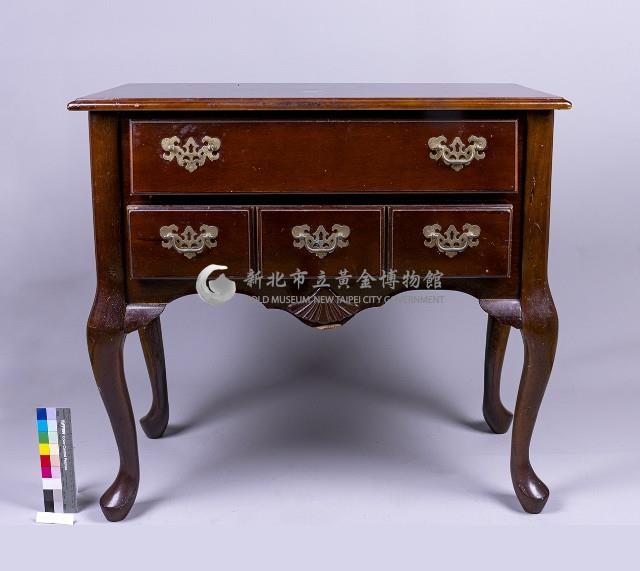 儲物櫃藏品圖，第1張