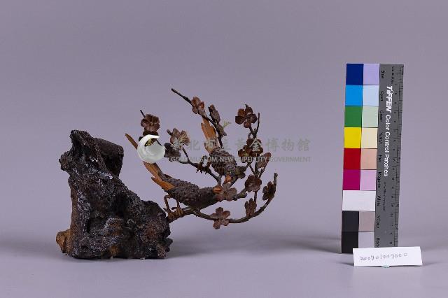 奇木雕刻藏品圖，第1張