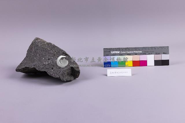 安山岩藏品圖，第1張
