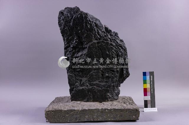 煤礦礦石藏品圖，第1張