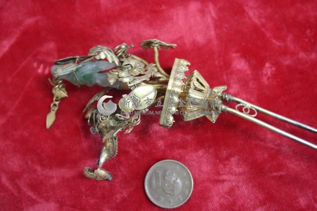 鑲玉步搖髮釵藏品圖，第2張