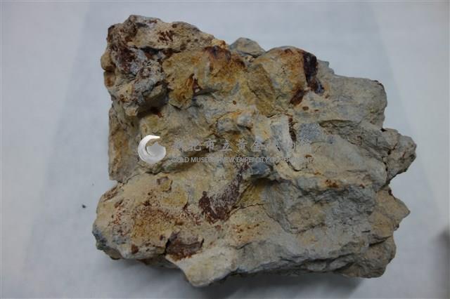 黏土化安山岩藏品圖，第4張