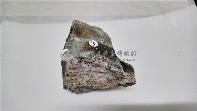 菱鐵礦(siderite)藏品圖，第1張