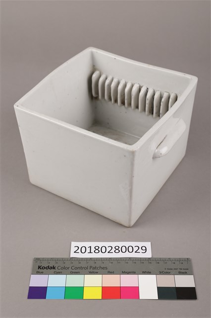 玻璃底片專用沖片盤的圖片