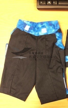 尿尿小童客家傳統服飾:大襠褲藏品圖，第1張