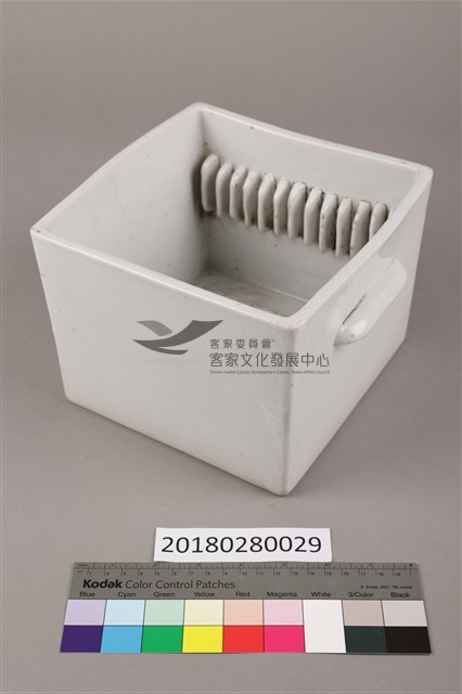 玻璃底片專用沖片盤藏品圖，第1張