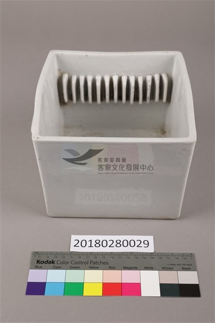 玻璃底片專用沖片盤藏品圖，第2張