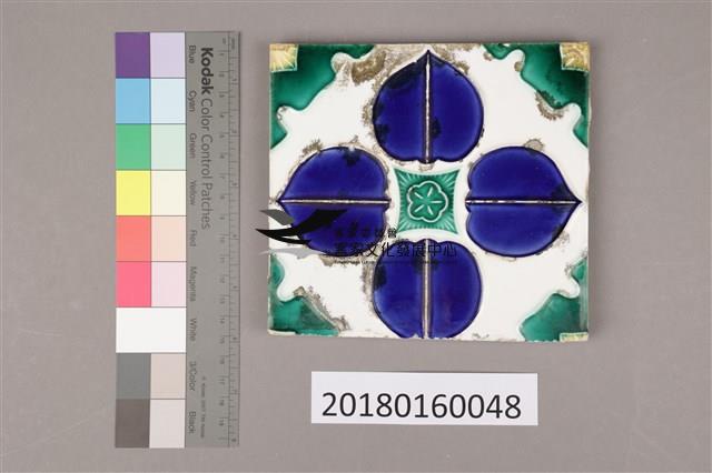 彩磁(二)之3藏品圖，第1張