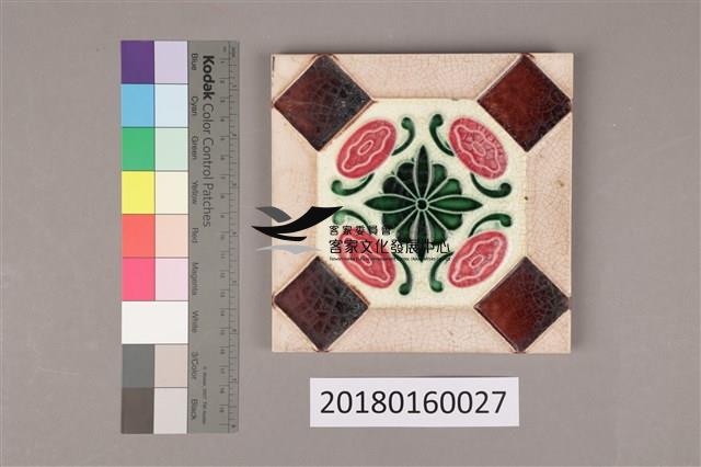 彩磁之4藏品圖，第1張