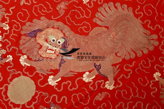 五獅戲球金蔥繡麒麟被藏品圖，第3張