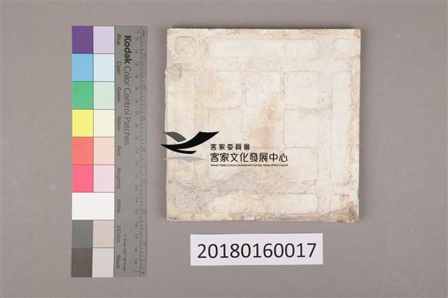 彩磁：花卉(一)之2藏品圖，第2張